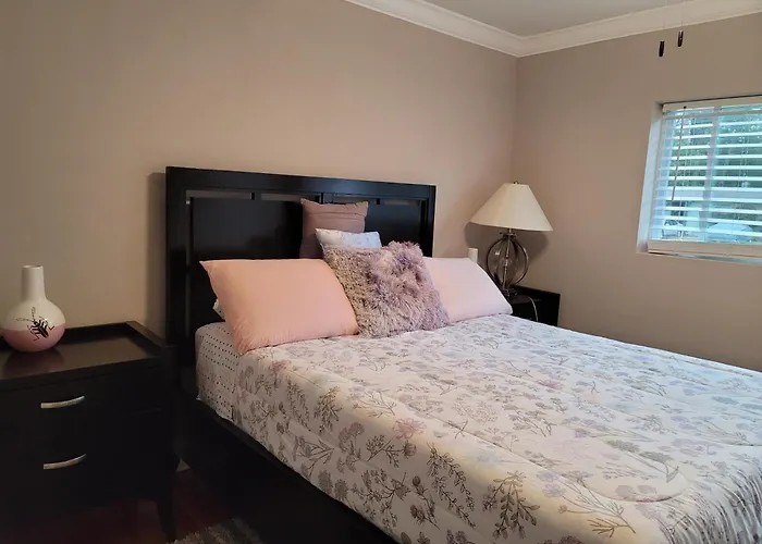 Great Large Home,8 Min From Downtown Holiday home Pensacola