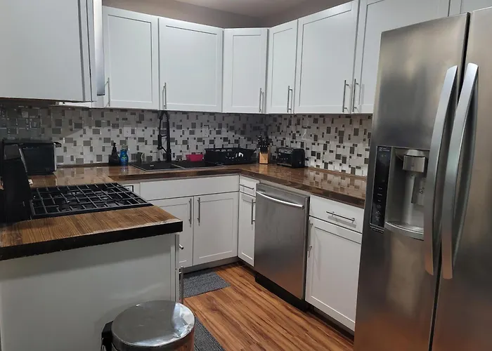 Great Large Home,8 Min From Downtown Pensacola