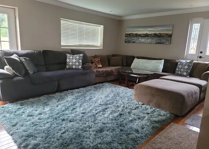Holiday home Great Large Home,8 Min From Downtown Pensacola