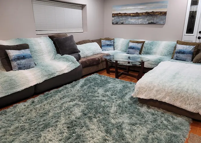 Great Large Home,8 Min From Downtown *